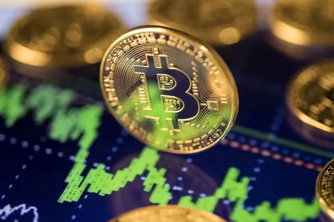 Bitcoin: If $76,800 holds, will it reach $90,000?