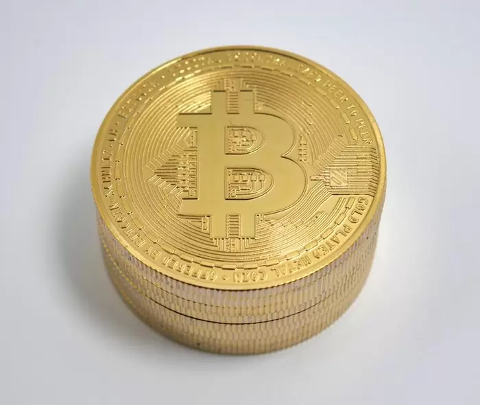 Short Squeeze, SEC Regulatory Easing Double Boost...Bitcoin (BTC) Surpasses $60,000 and Kicks Off Rally