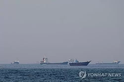 국제유가, 이란군 호르무즈 선박 나포에 상승…브렌트 100달러대