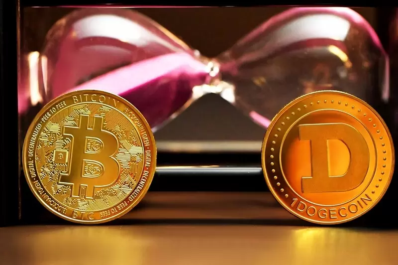 도지코인(DOGE), 무제한 공급 덫에 허우적...채굴자들은 받자마자 '투매'