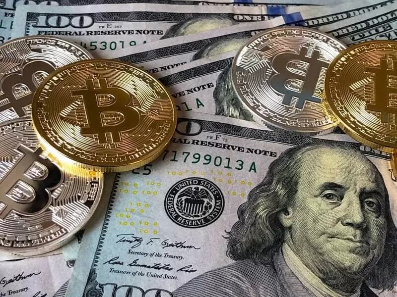 비트코인(BTC), 3년 만의 물가 쇼크 버텼는데...5만 7,800달러 추락 경고